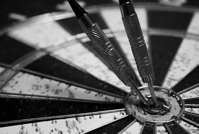 dart-2109542_640